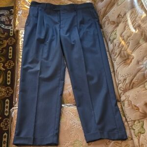 Roundtree & Yorke Men's Navy Dress Pants